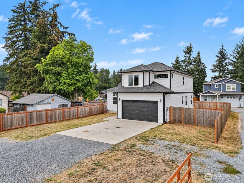 Property photo for 903 138th Street E, Tacoma photo 33
