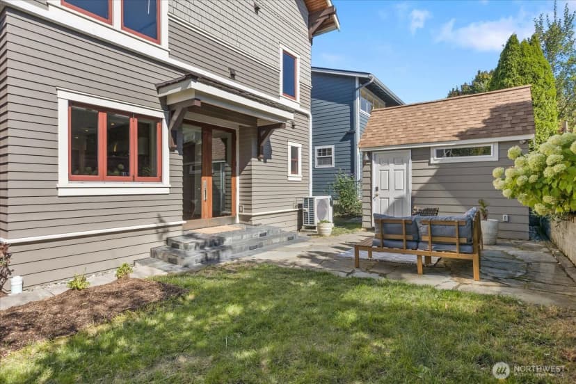 Property photo for 2337 N 61st Street, Seattle photo 36