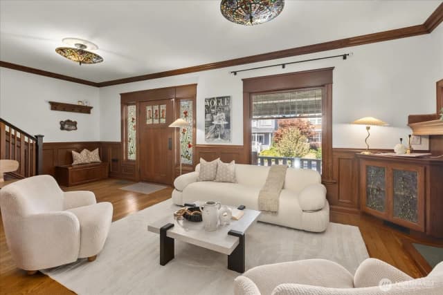 Property photo for 2337 N 61st Street, Seattle photo 5
