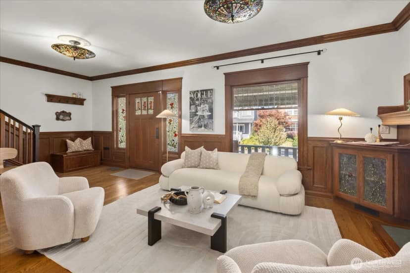 Property photo for 2337 N 61st Street, Seattle photo 5