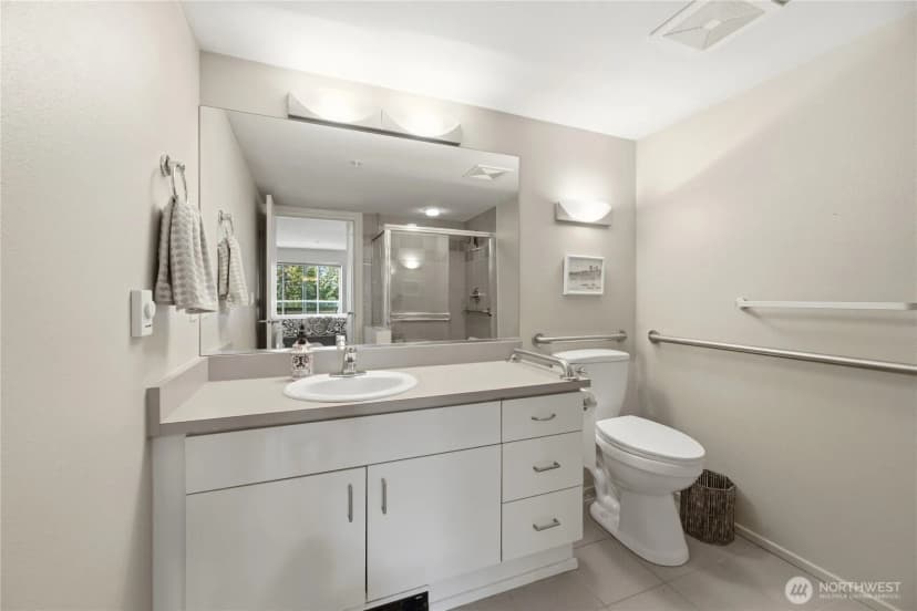 Property photo for 1 Broadway #202, Tacoma photo 18