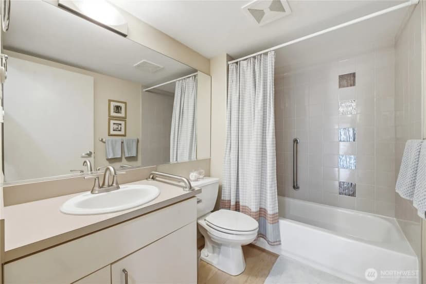 Property photo for 1 Broadway #202, Tacoma photo 14
