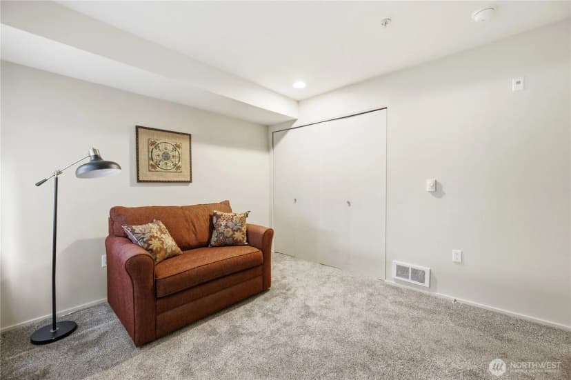 Property photo for 1 Broadway #202, Tacoma photo 12
