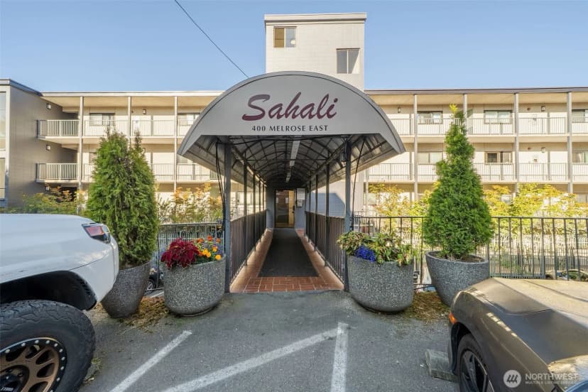 Property photo for 400 Melrose Avenue E #509, Seattle photo 23