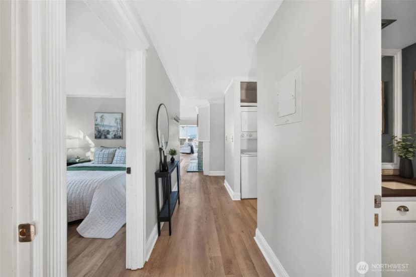 Property photo for 400 Melrose Avenue E #509, Seattle photo 12