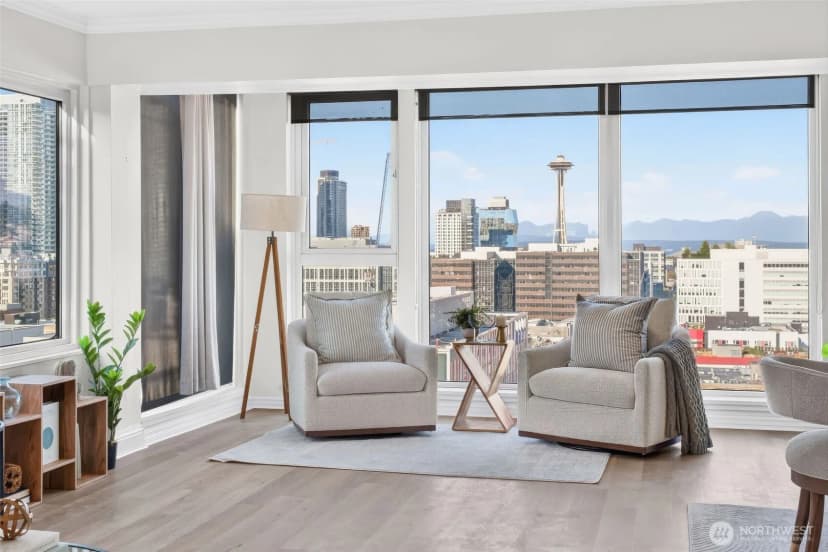 Property photo for 400 Melrose Avenue E #509, Seattle photo 2
