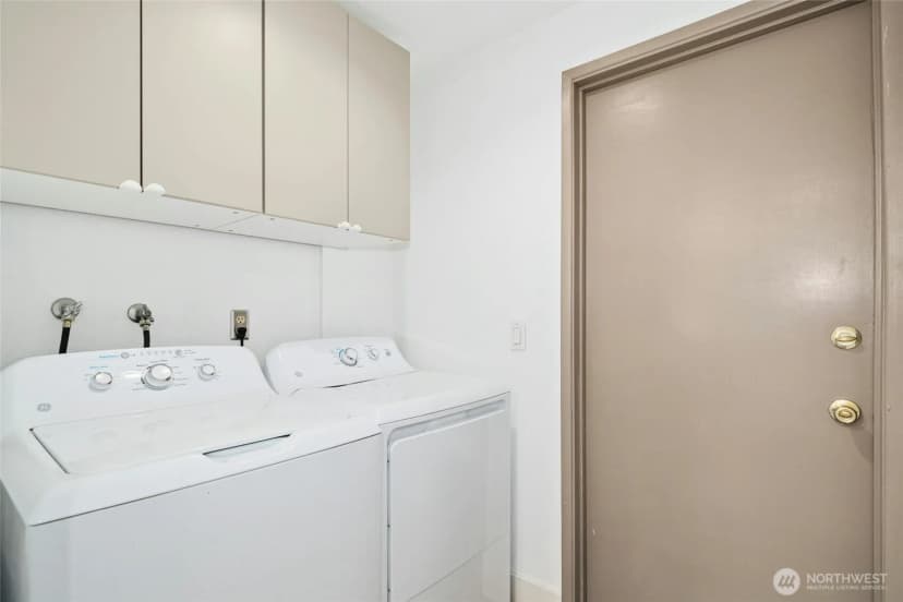 Property photo for 811 Ne 57th Street, Seattle photo 19