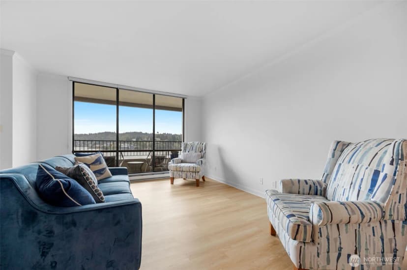 Property photo for 6533 Seaview Avenue Nw #710a, Seattle photo 7