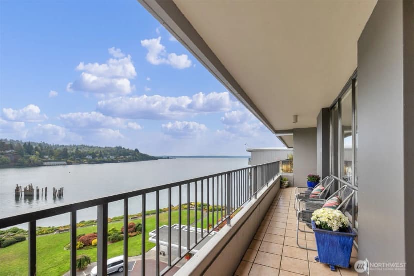 Property photo for 6533 Seaview Avenue Nw #710a, Seattle photo 16