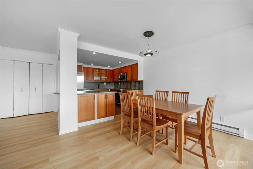 Property photo for 6533 Seaview Avenue Nw #710a, Seattle photo 9