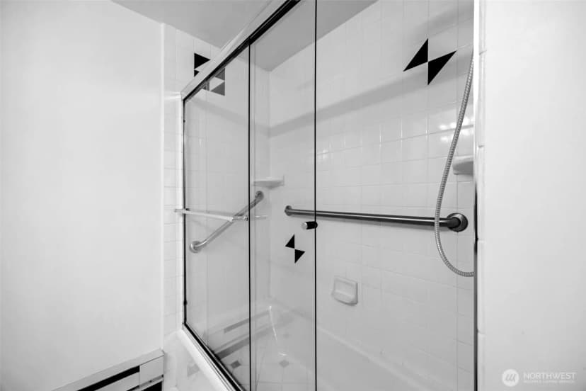Property photo for 6533 Seaview Avenue Nw #710a, Seattle photo 14