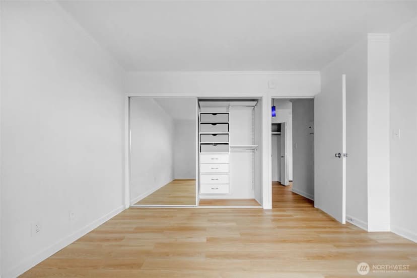 Property photo for 6533 Seaview Avenue Nw #710a, Seattle photo 12