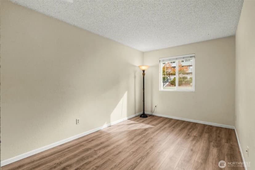 Property photo for 423 75th Street Se #a7, Everett photo 15