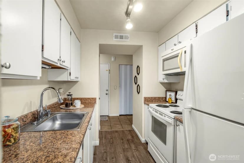 Property photo for 423 75th Street Se #a7, Everett photo 13