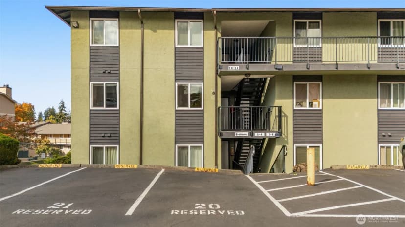 Property photo for 423 75th Street Se #a7, Everett