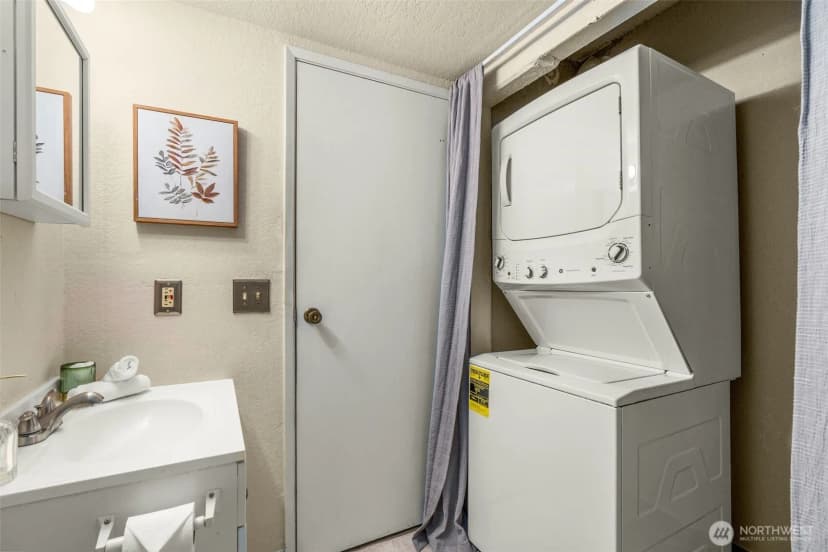 Property photo for 423 75th Street Se #a7, Everett photo 21