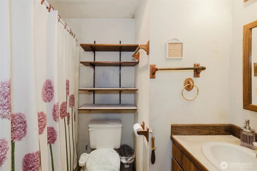 Property photo for 9325 Se Overaa Road, Port Orchard photo 26
