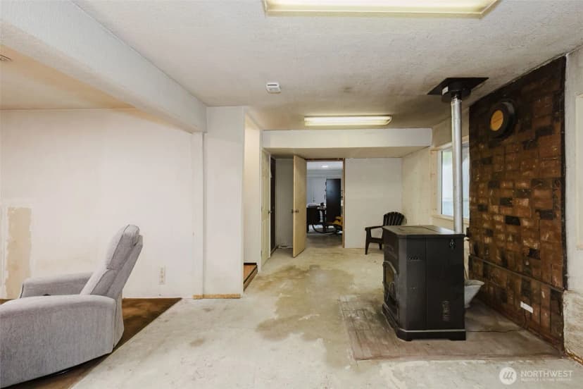 Property photo for 9325 Se Overaa Road, Port Orchard photo 35