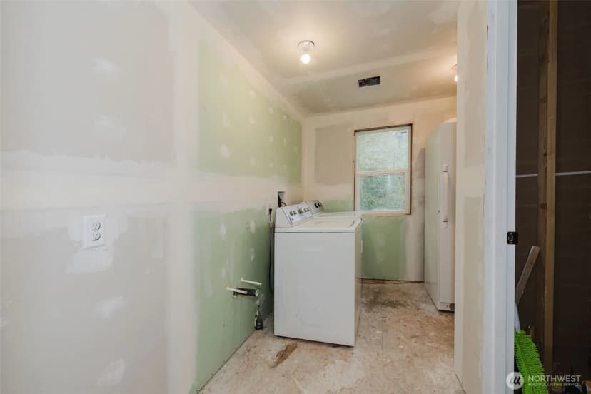Property photo for 9325 Se Overaa Road, Port Orchard photo 23