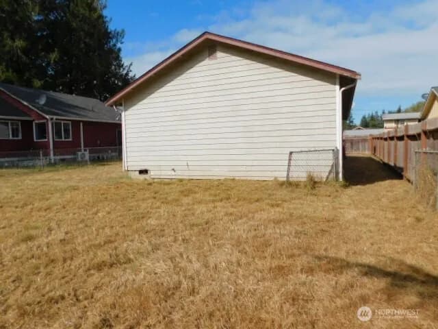 Property photo for 1014 W Spruce Street, Port Angeles photo 28