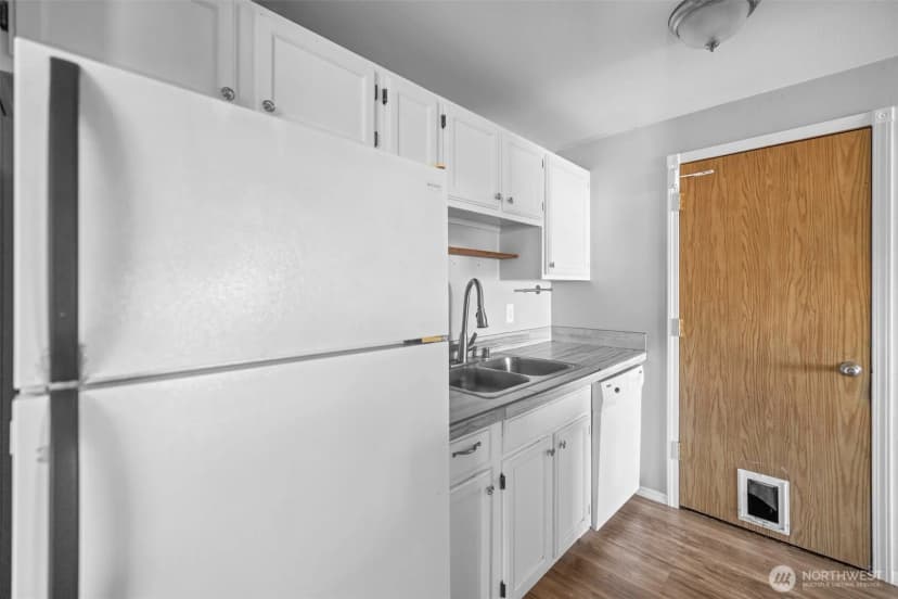 Property photo for 1014 W Spruce Street, Port Angeles photo 11