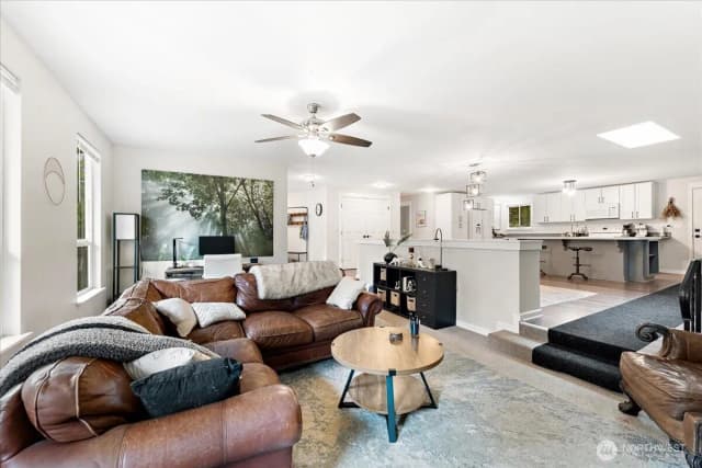Property photo for 4002 55th Street Ct Nw, Gig Harbor photo 3