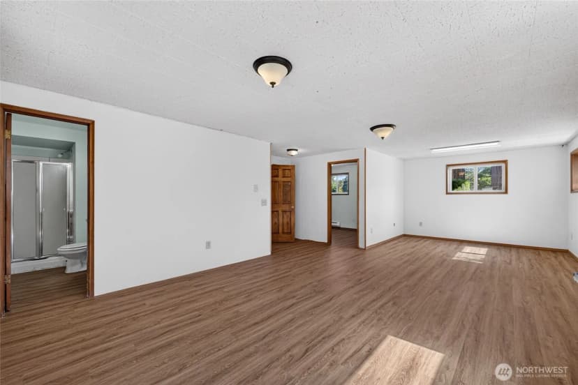 Property photo for 12212 47th Avenue E, Tacoma photo 21