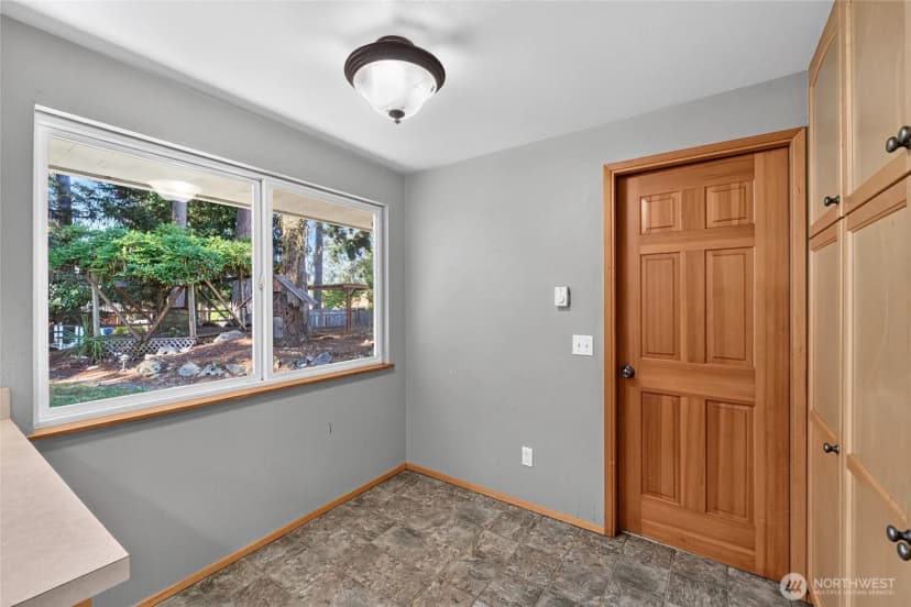 Property photo for 12212 47th Avenue E, Tacoma photo 37