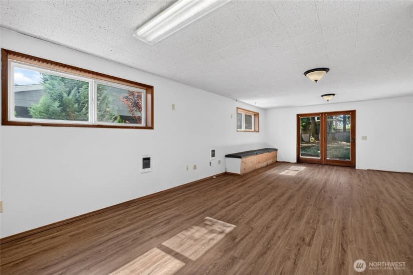 Property photo for 12212 47th Avenue E, Tacoma photo 34