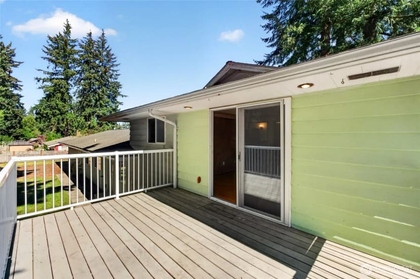 Property photo for 12212 47th Avenue E, Tacoma photo 35