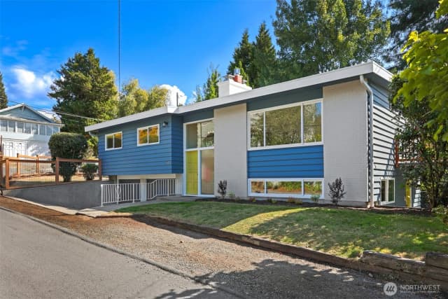 Property photo for 1603 Nw 89th Street, Seattle