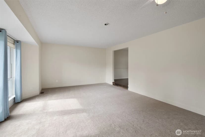Property photo for 15018 113th Avenue E, Puyallup photo 8
