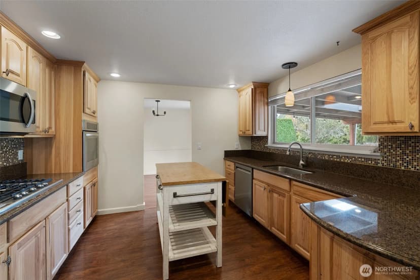 Property photo for 15018 113th Avenue E, Puyallup photo 12