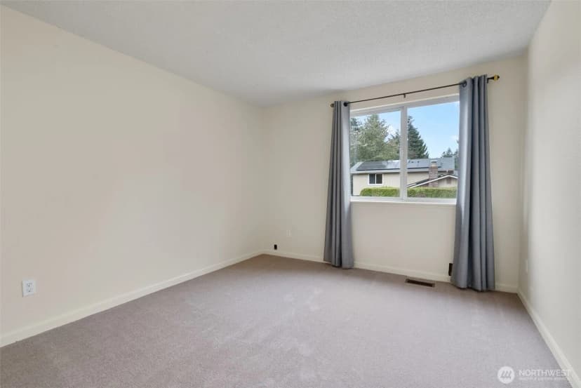 Property photo for 15018 113th Avenue E, Puyallup photo 23