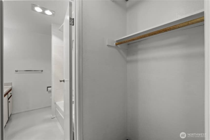 Property photo for 6581 137th Place Ne #482, Redmond photo 15