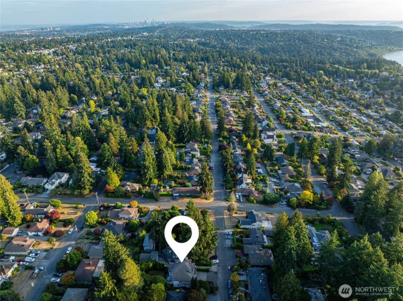 Property photo for 13220 7th Avenue Nw, Seattle photo 37