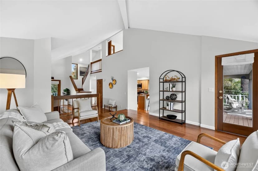 Property photo for 13220 7th Avenue Nw, Seattle photo 4