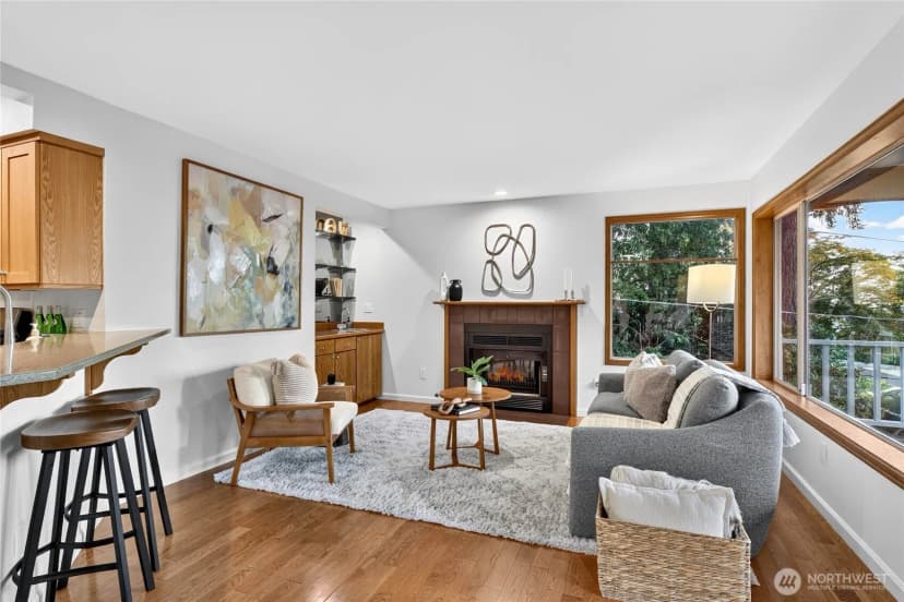 Property photo for 13220 7th Avenue Nw, Seattle photo 12