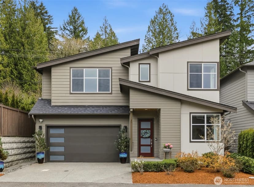 Property photo for 24387 Ne 24th Street, Sammamish photo 2