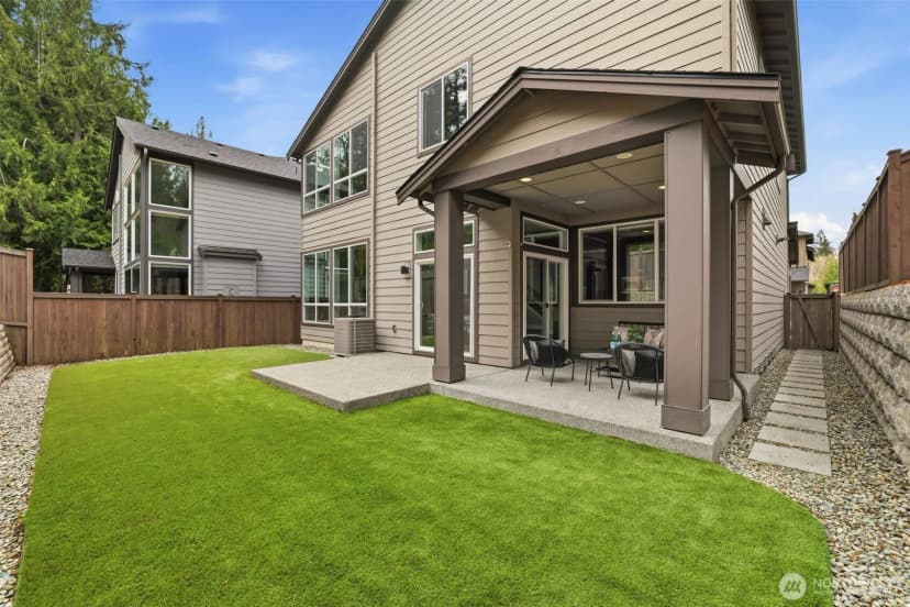 Property photo for 24387 Ne 24th Street, Sammamish photo 37