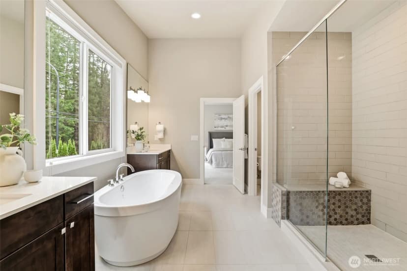 Property photo for 24387 Ne 24th Street, Sammamish photo 24