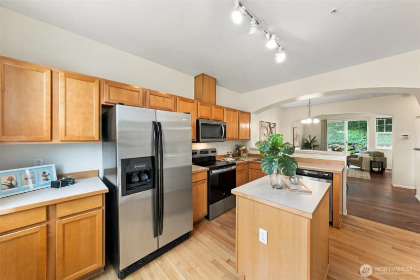 Property photo for 3727 S Holly Park Drive, Seattle photo 8