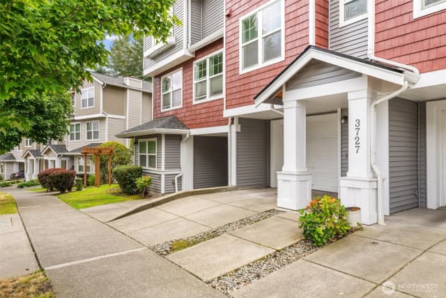 Property photo for 3727 S Holly Park Drive, Seattle photo 2
