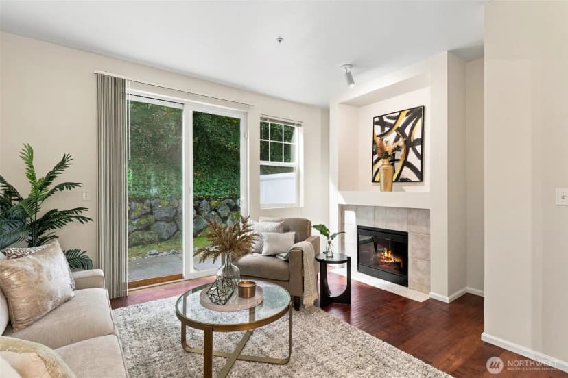 Property photo for 3727 S Holly Park Drive, Seattle photo 4