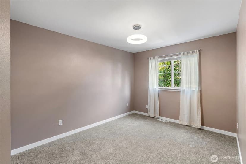 Property photo for 2008 Becky Avenue, Port Orchard photo 21