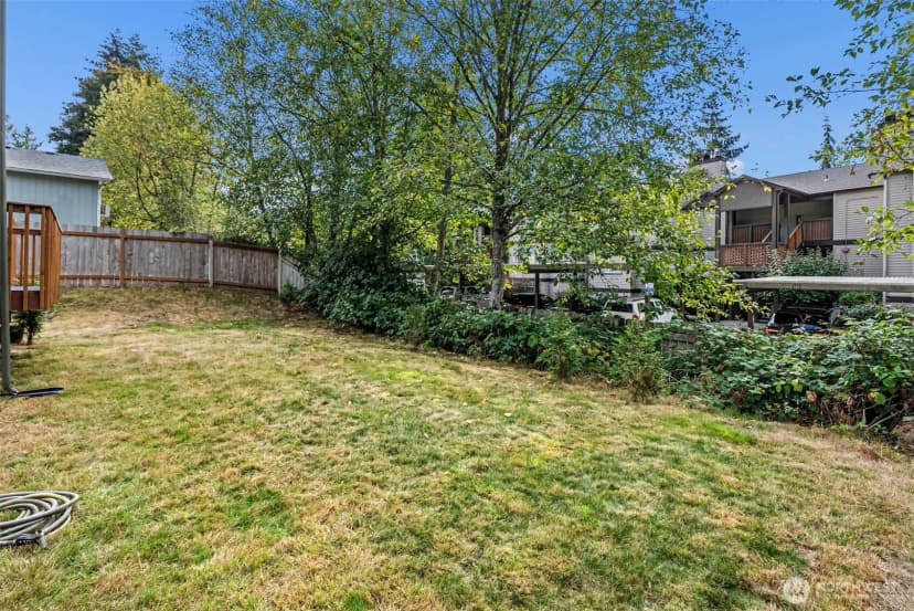 Property photo for 2008 Becky Avenue, Port Orchard photo 28