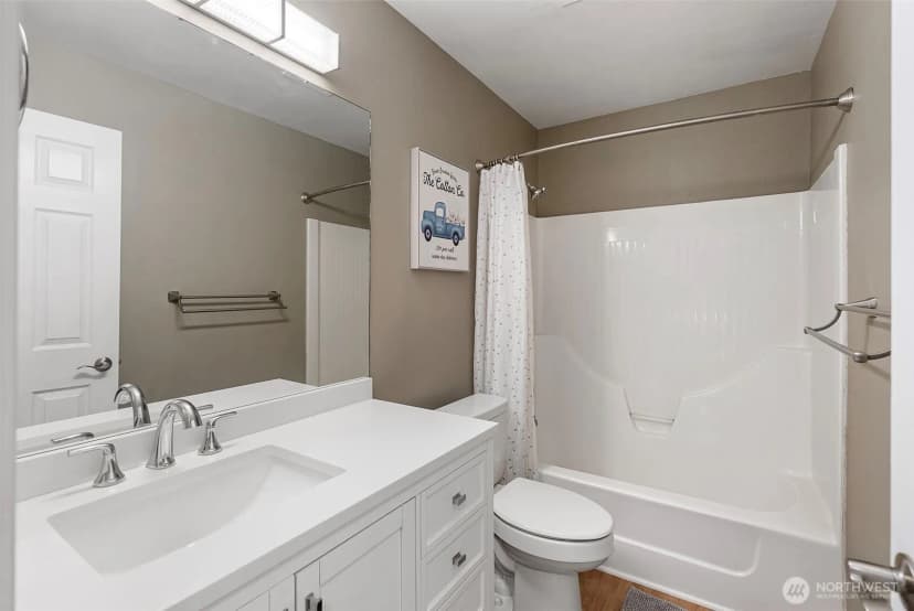 Property photo for 2008 Becky Avenue, Port Orchard photo 16