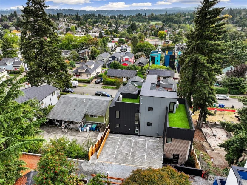 Property photo for 4511 A 34th Avenue S, Seattle photo 33