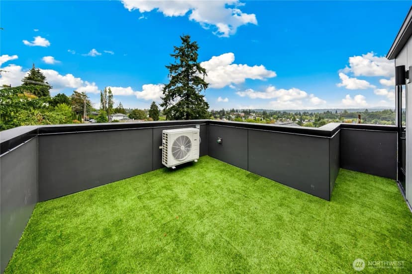 Property photo for 4511 A 34th Avenue S, Seattle photo 29