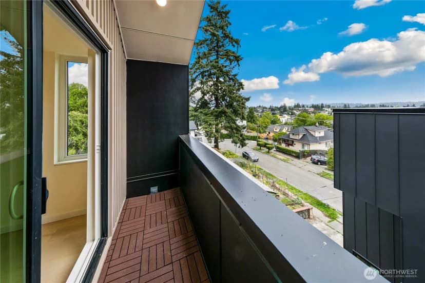 Property photo for 4511 A 34th Avenue S, Seattle photo 20